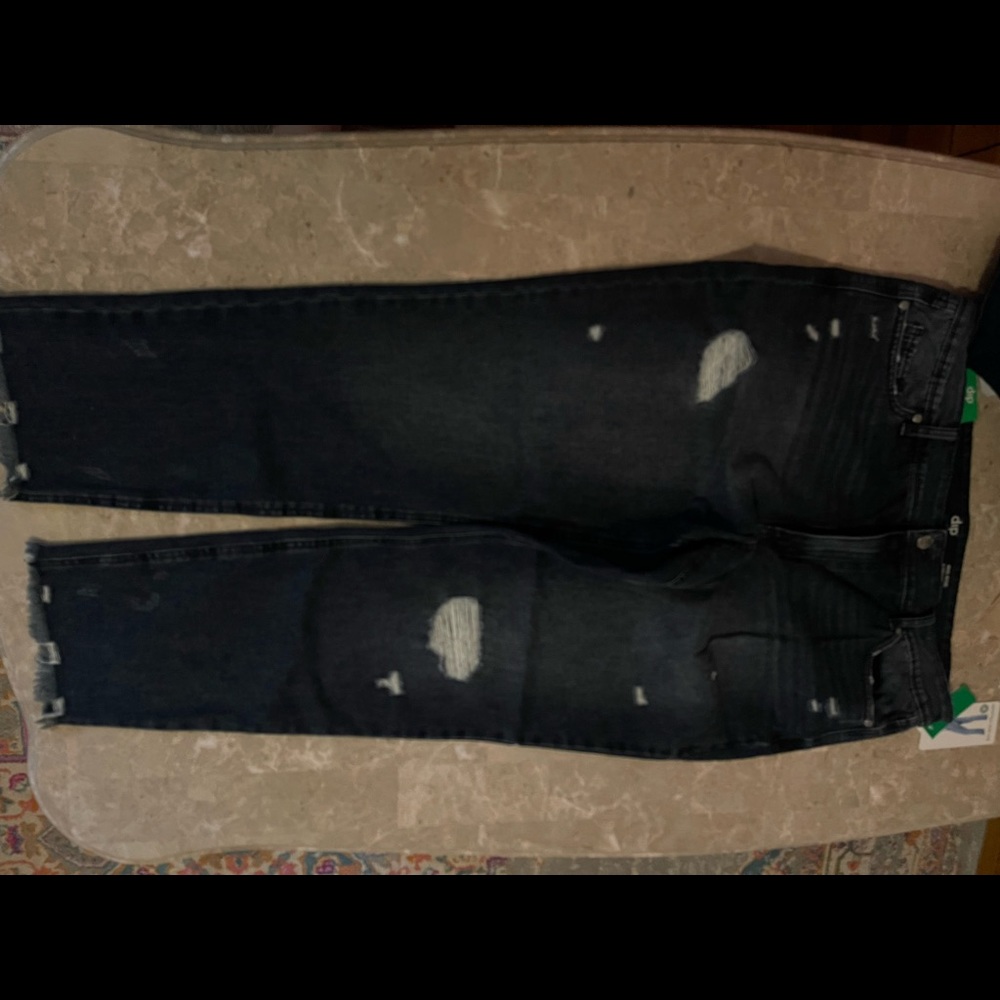 New Dip mid rise straight jeans. Size 16